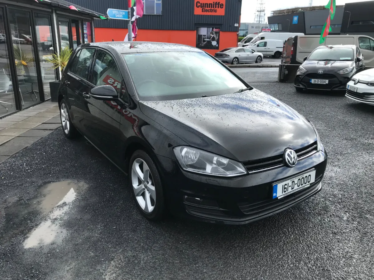 2016 Volkswagen Golf Turbo Diesel - Image 3