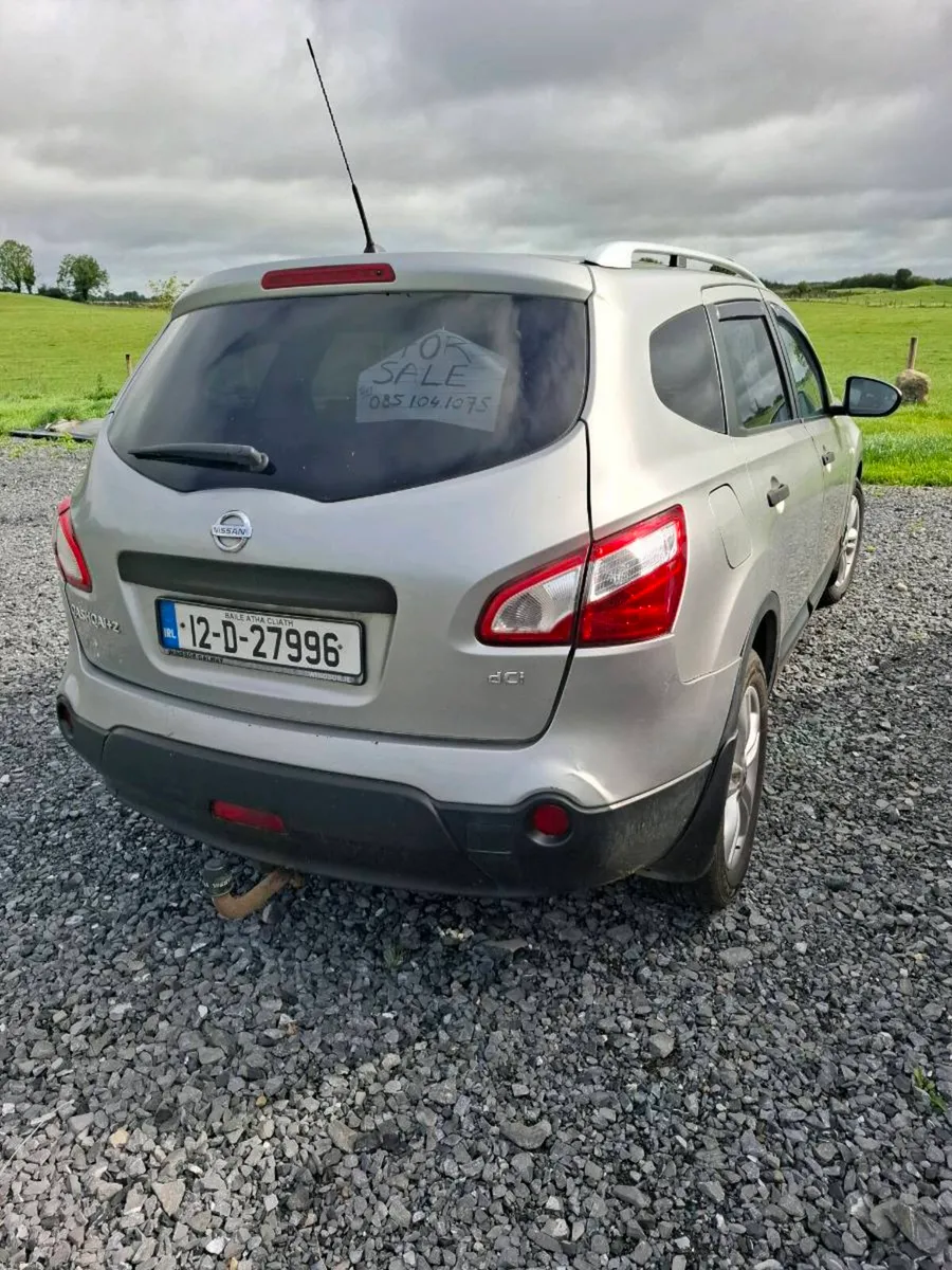 Nissan Qashqai+2 4WD - Image 4