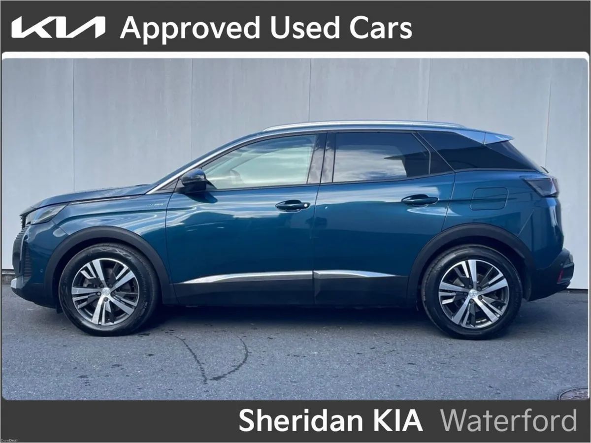 Peugeot 3008 HYBRID2 PHEV 225bhp Allure - Image 6