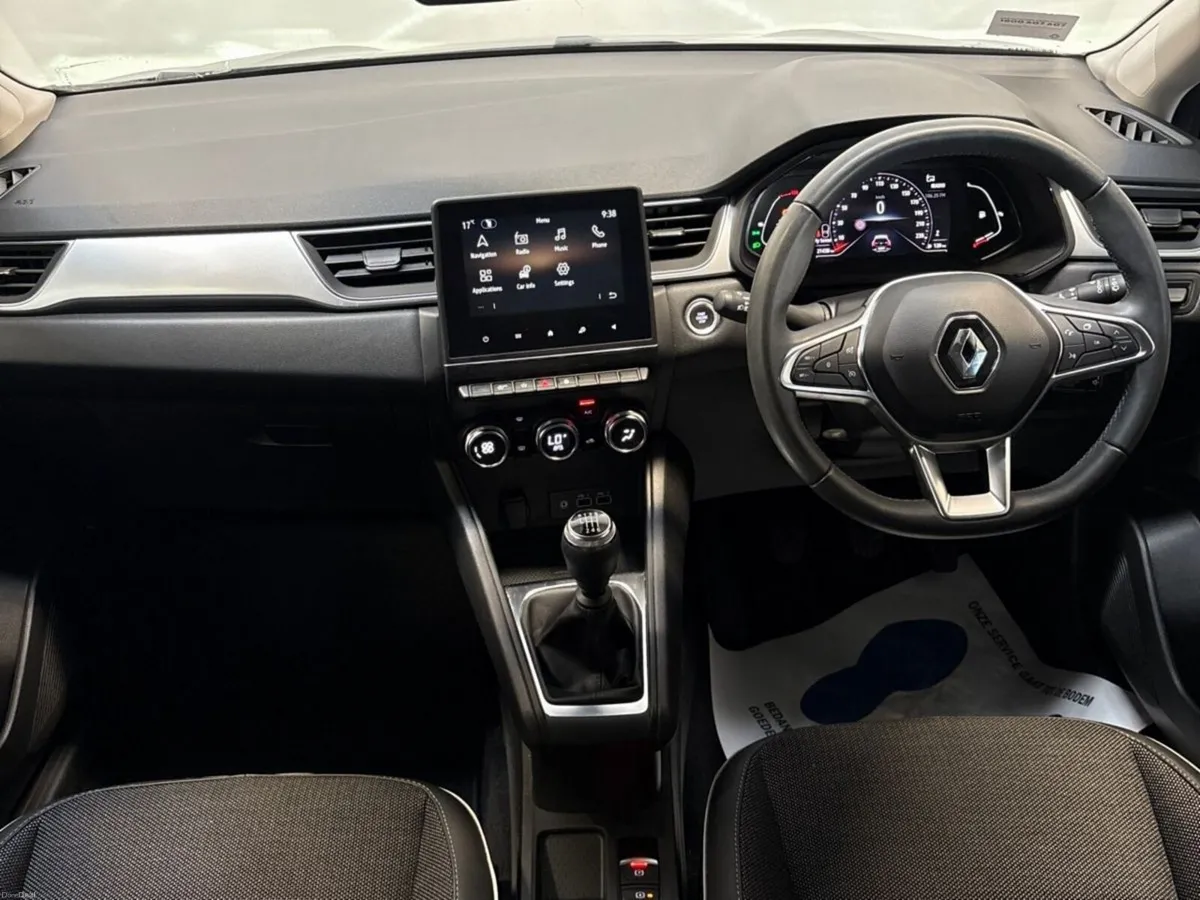 Renault Captur TCe 90 Techno - Image 2