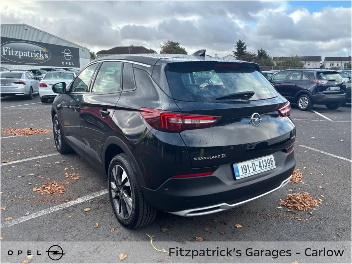 Opel Grandland X SRi 1.2i 130PS 6 Speed - Image 6