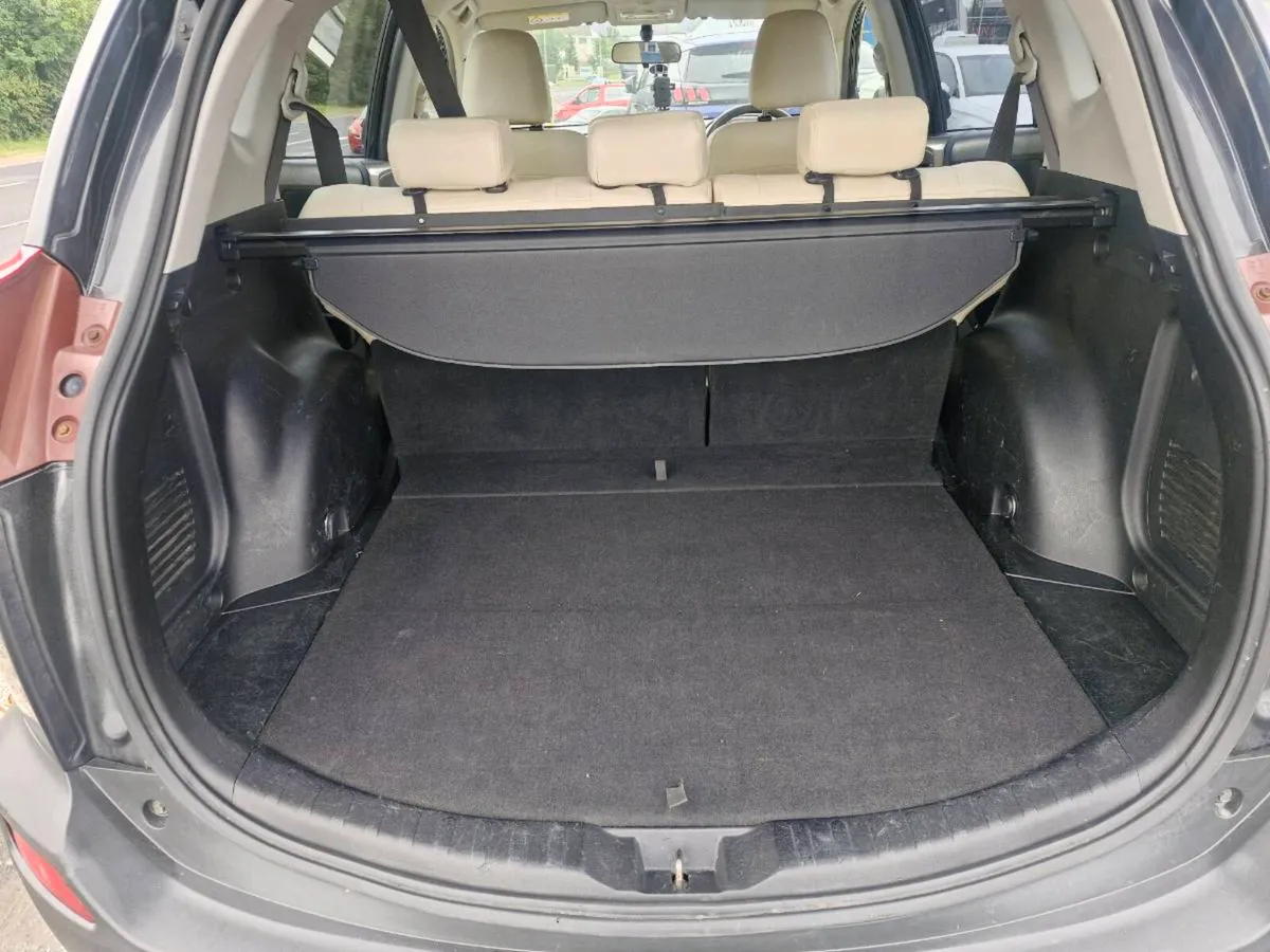 2014 Rav 4 2.0  D4D - Image 5