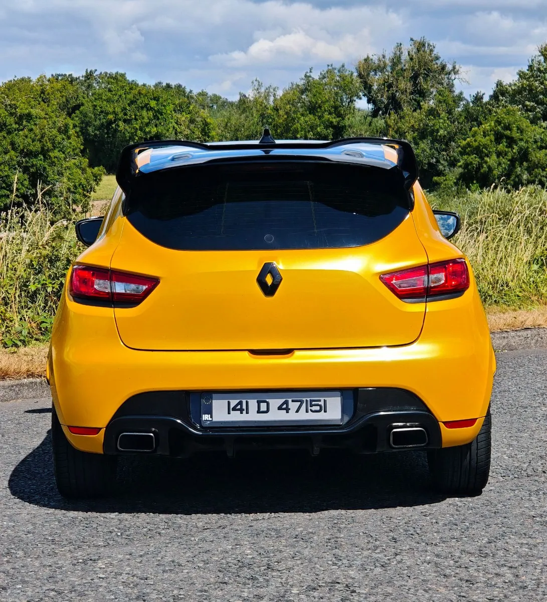 Renault Clio 4RS EDC 200BHP - Image 3