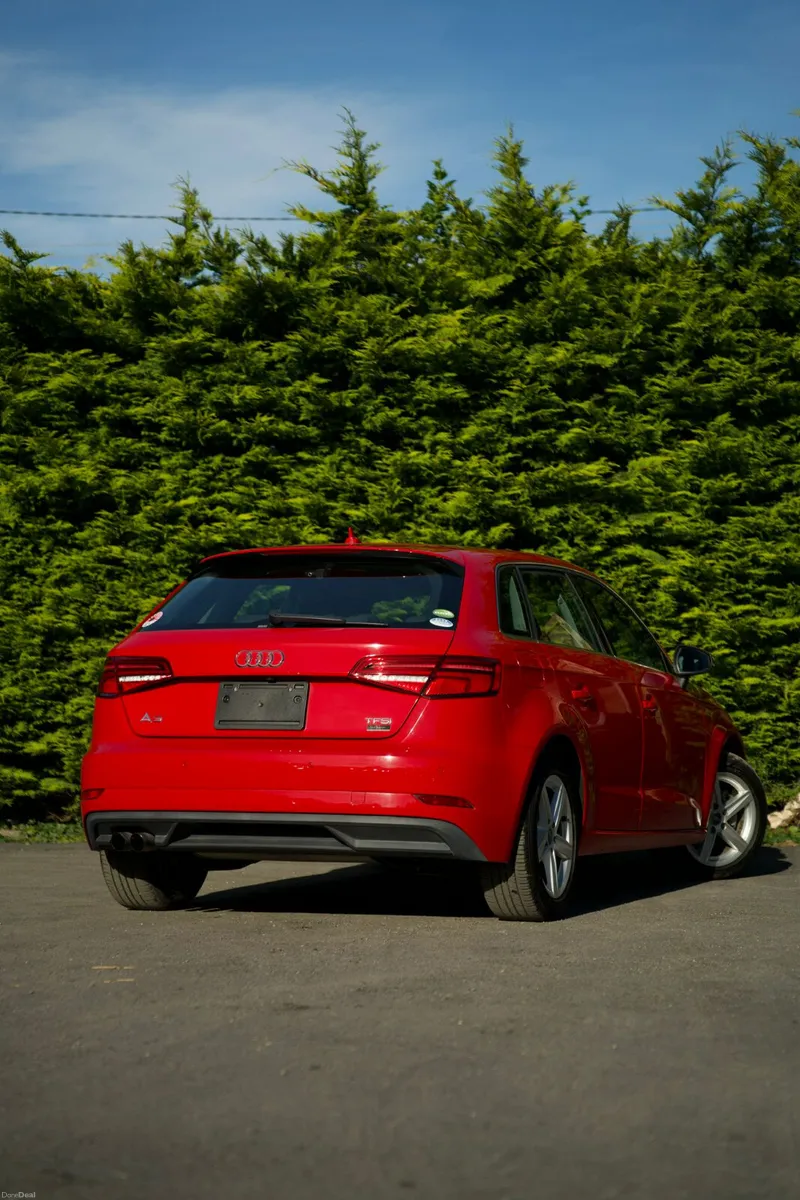 Audi A3 S-Tronic Sportback TFSI 2017 | Virtual - Image 3