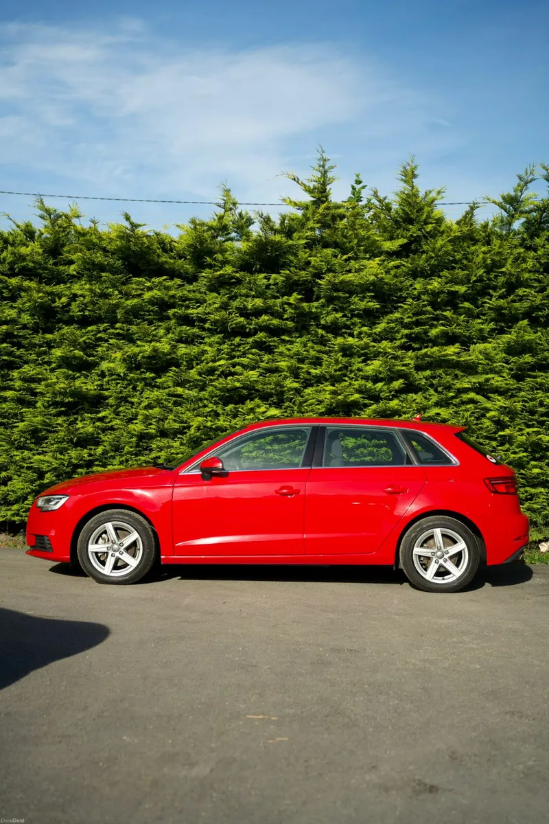 Audi A3 S-Tronic Sportback TFSI 2017 | Virtual - Image 2