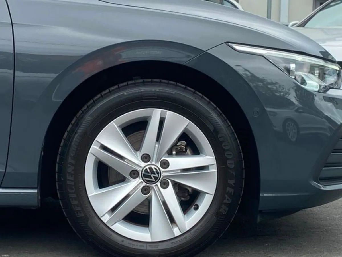 Volkswagen Golf New Model 1.0 Auto Active Spec - Image 3