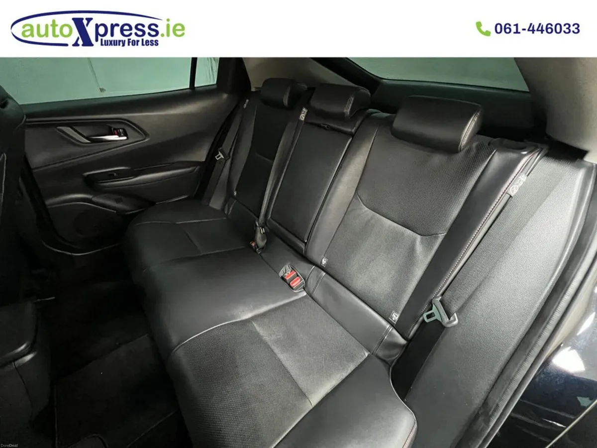Toyota Prius 2.0 Z 360 camera, Low mileage, Automa - Image 4