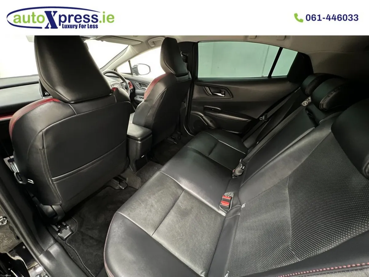 Toyota Prius 2.0 Z 360 camera, Low mileage, Automa - Image 6
