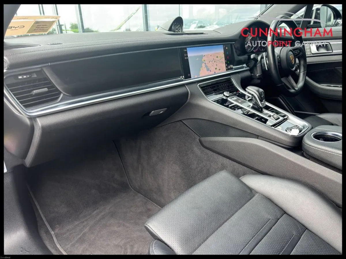 Porsche Panamera 4 e-hybrid Sport Turismo Platinum - Image 6