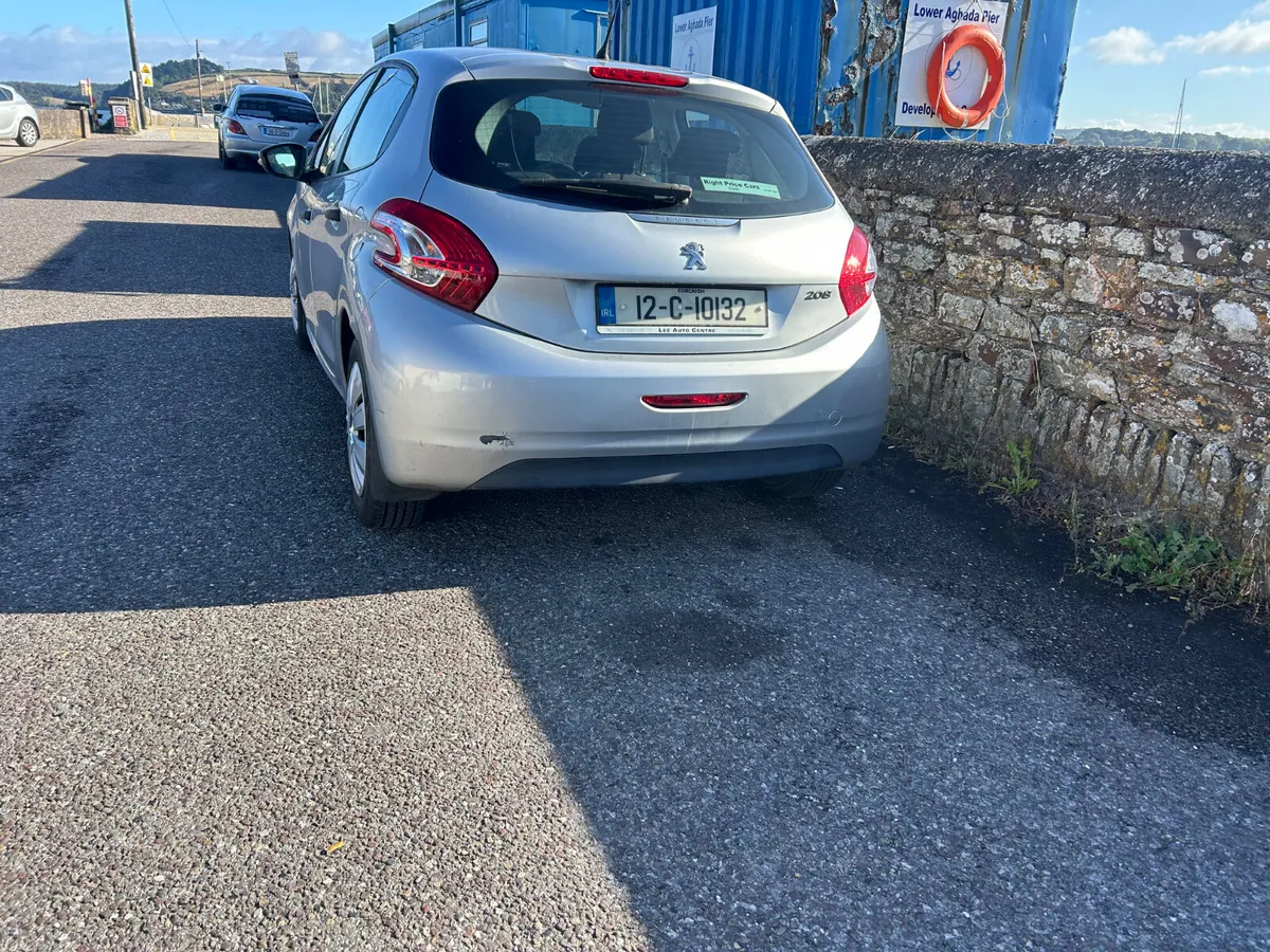 Peugeot 208 2012 - Image 6