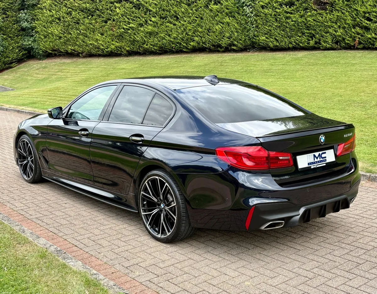 **2017 BMW 520d M-Sport Auto** - Image 6