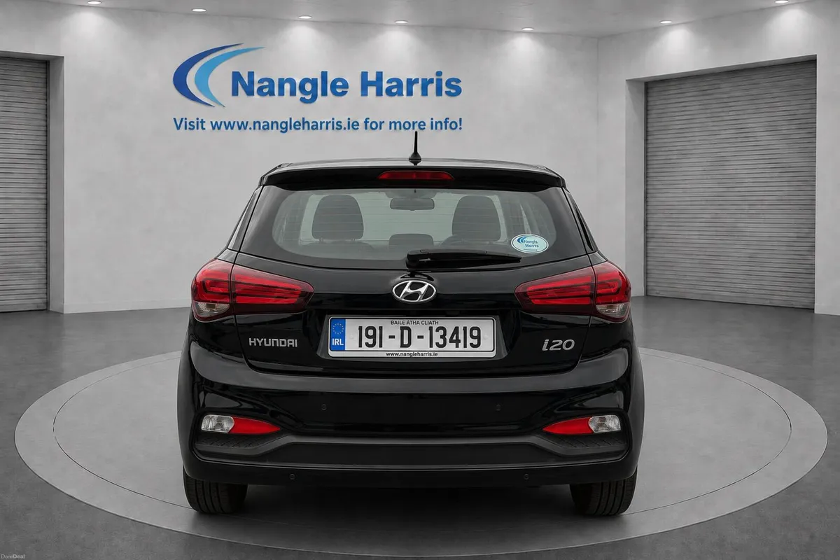 Hyundai i20.. NCT 08/28. - Image 4