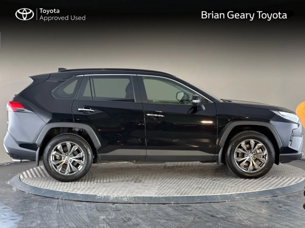 Toyota RAV4 HYBRID PLATINUM - Image 3