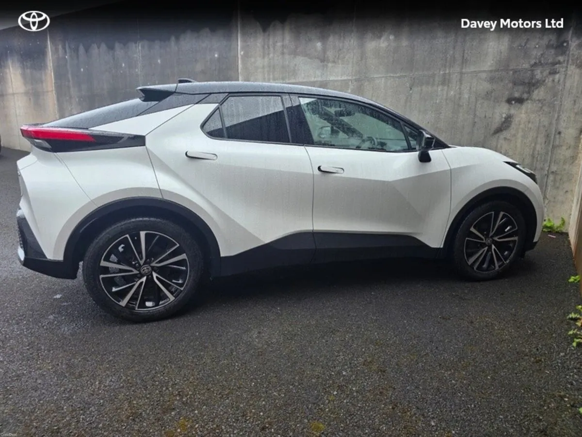 Toyota C-HR C-HR HYBRID SOL - Image 3