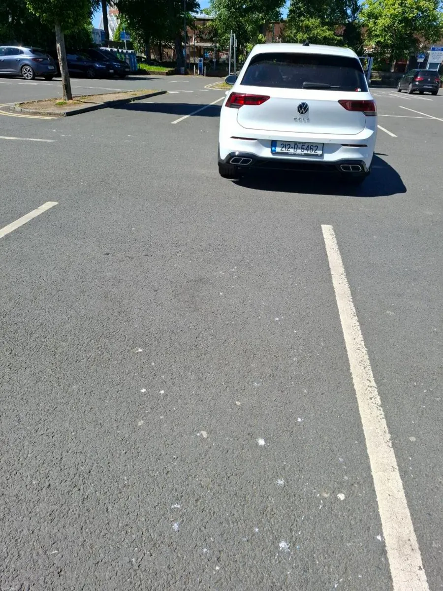 Car - Image 3