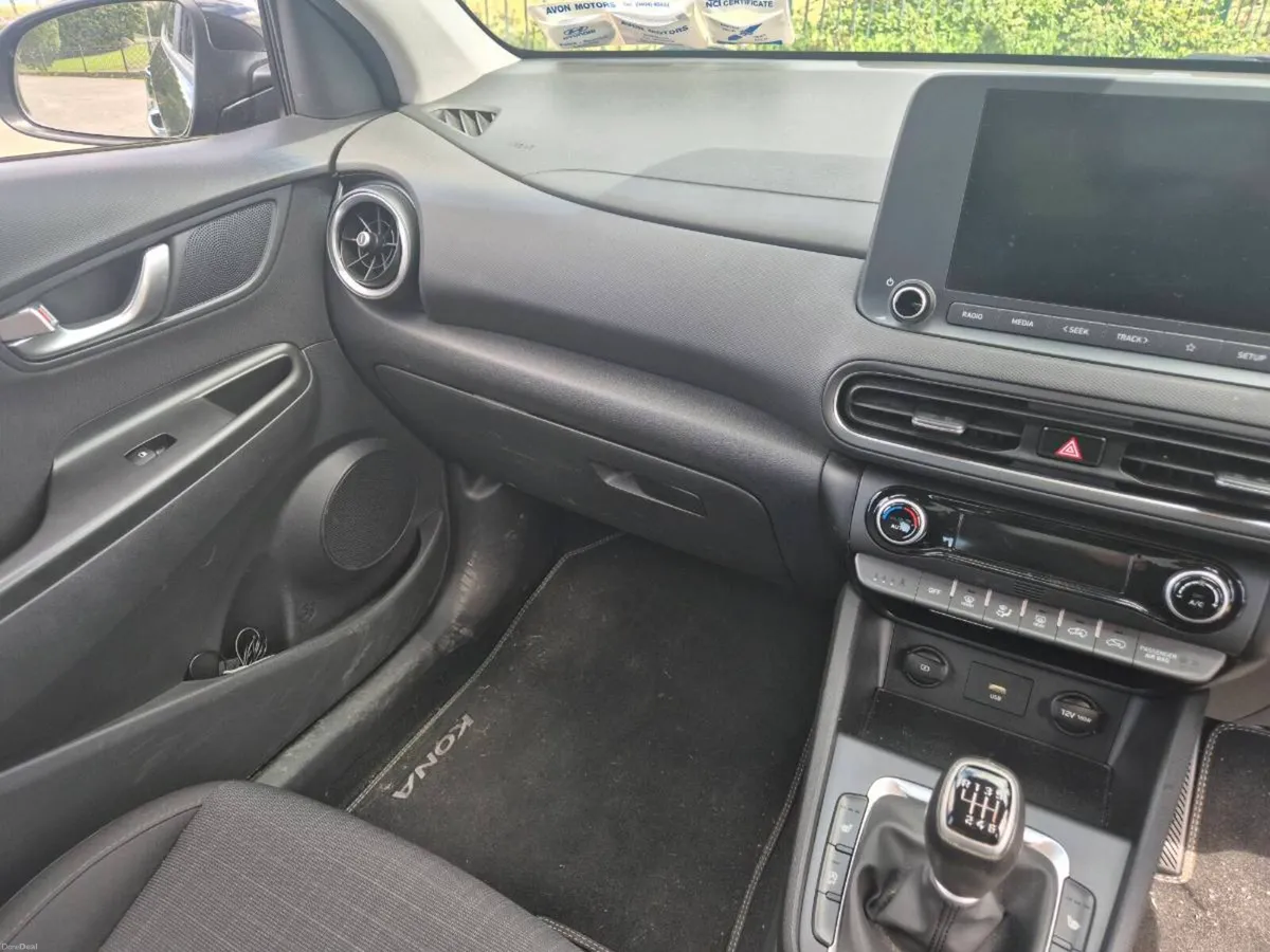 Car - Image 4