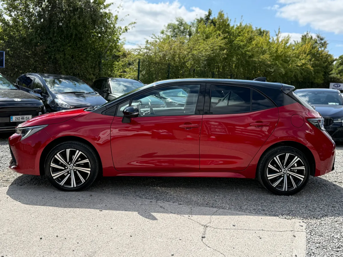 2023 Toyota Corolla 1.8 HYBRID LUNA SPORT AUTO - Image 6