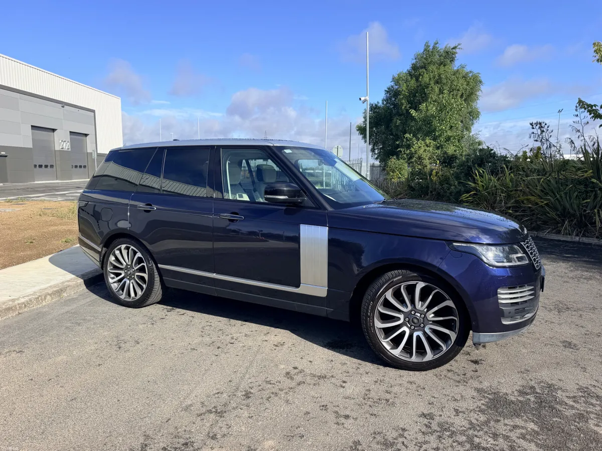 181 Land Rover Range Rover Vogue Autobiography 3.0 - Image 6