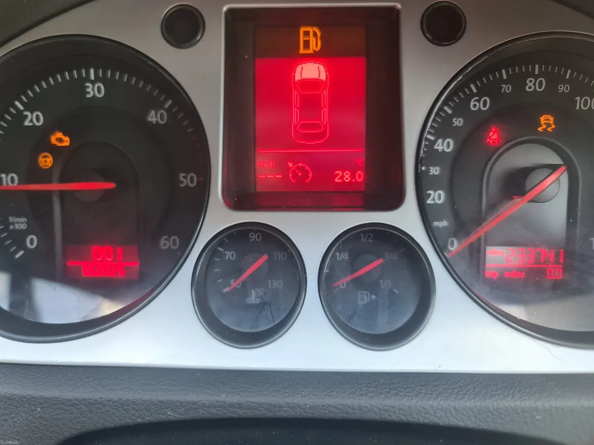 2009 VW Passat - Image 5