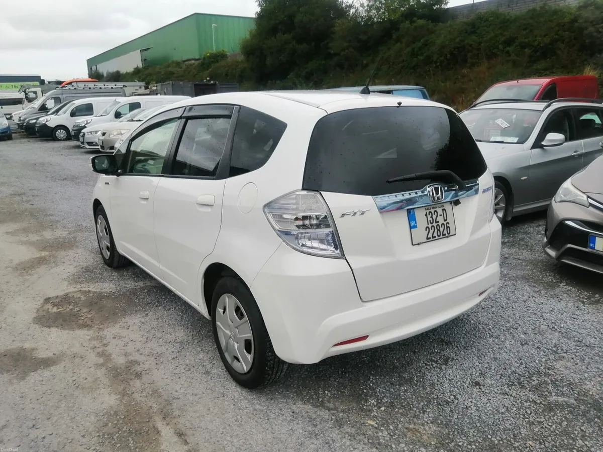 Honda Fit 2013 - Image 4
