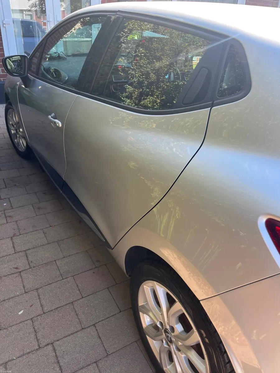 Renault Clio 2017 - Image 3