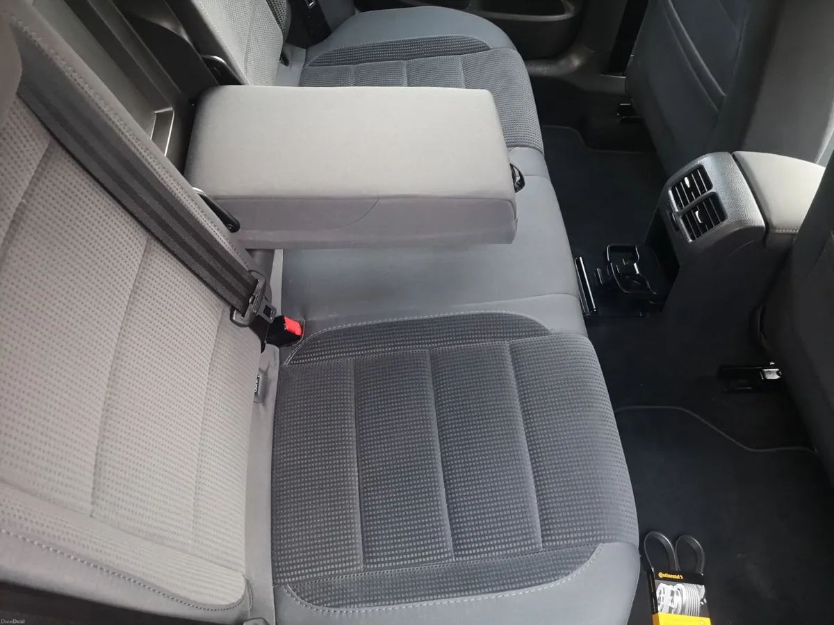 Volkswagen Jetta 2008 - Image 6
