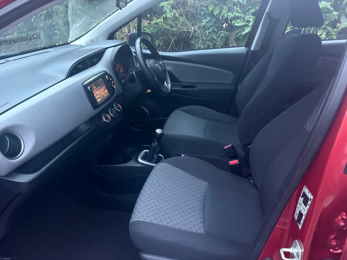 Toyota Yaris 2016 - Image 6