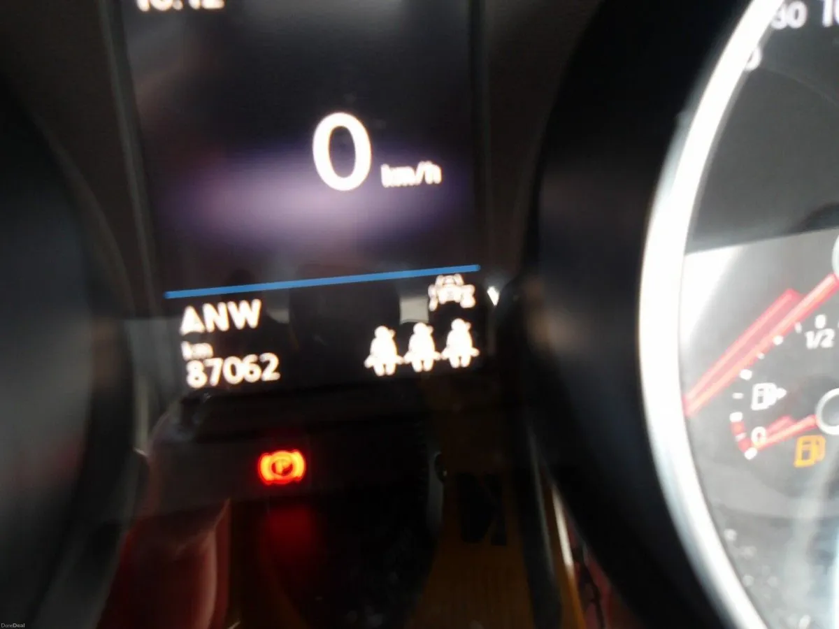 Volkswagen Tiguan LIFE 2.0 TDI 6SPEED 122BHP*NCT 2 - Image 2