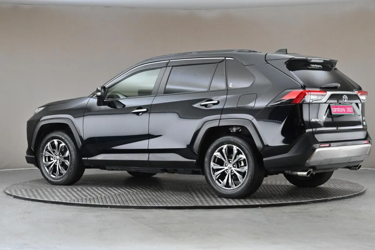 Toyota RAV4 2.5 PETROL HYBRID **MEMO LEATHER SEATS - Image 6