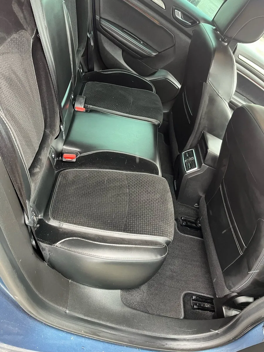 Renault megane 1.5d 2018 5 door nct 1/28 - Image 6