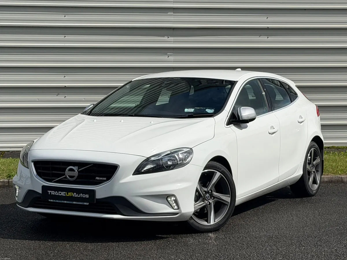 Volvo V40 RDESIGN *LowKMS *NewNCT - Image 2