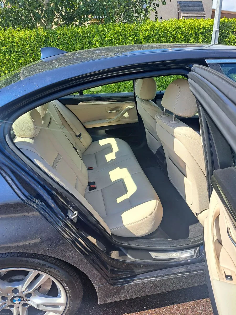 2015 BMW 520d Luxury saloon - Image 6
