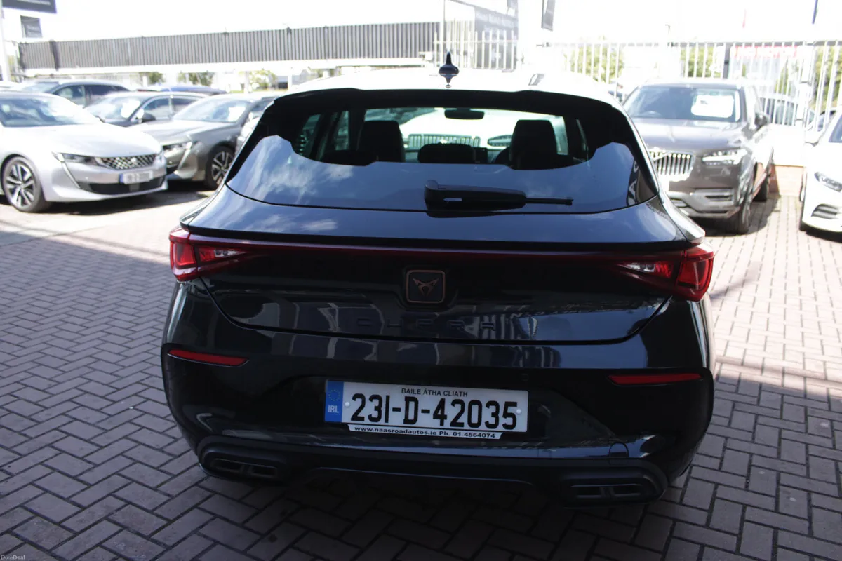 1.5 ETSI 150HP DSG 5DR HATCHBACK // STUNNING CAR / - Image 5