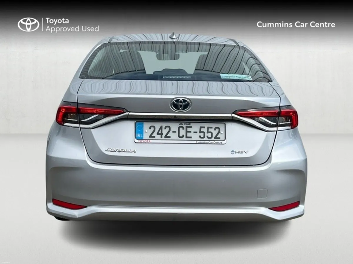 Toyota Corolla SALOON LUNA - Image 4