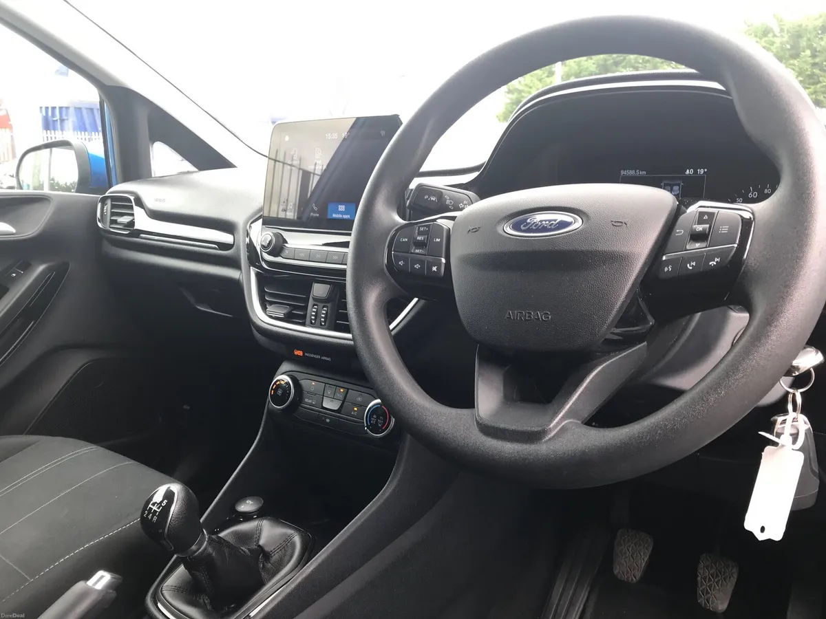 Fiesta Connected  1.0t 95 S6.2 M6 4dr - Image 6