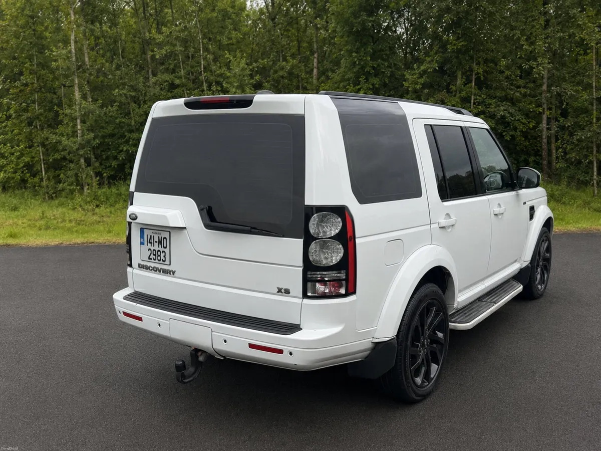 141 Land Rover Discovery 3.0SDV6 - 7 SEATER - - Image 5