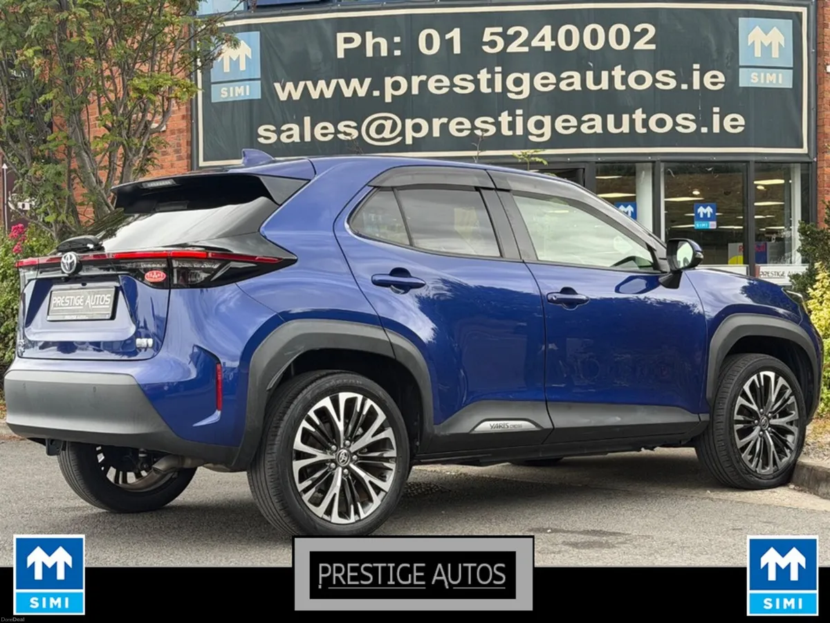 Toyota Yaris Cross 1.5 SELF CHARGING HYBRID Z MODE - Image 4