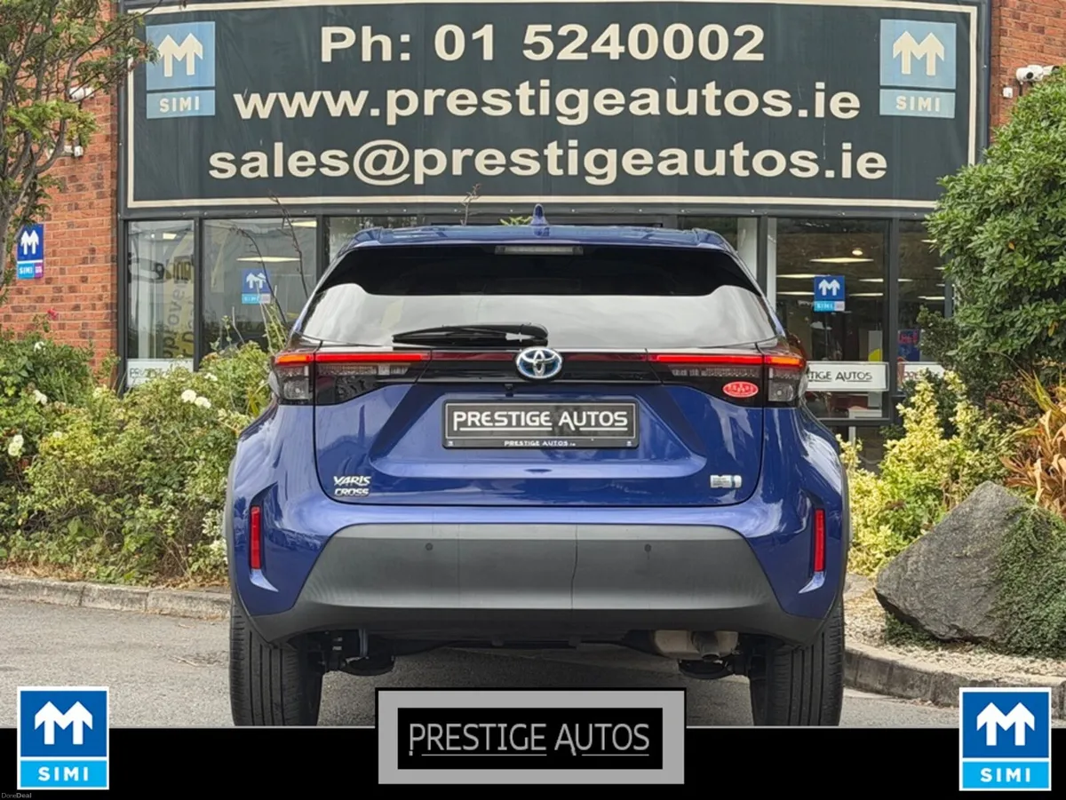 Toyota Yaris Cross 1.5 SELF CHARGING HYBRID Z MODE - Image 5