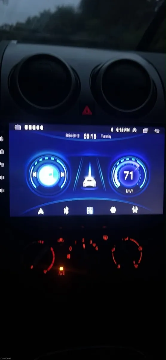 2014 Nissan - Image 6