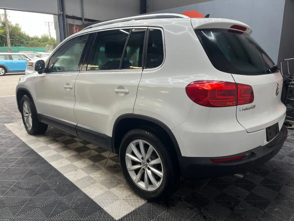 Volkswagen Tiguan 2016 VOLKSWAGEN TIGUAN LOUNGE ED - Image 4