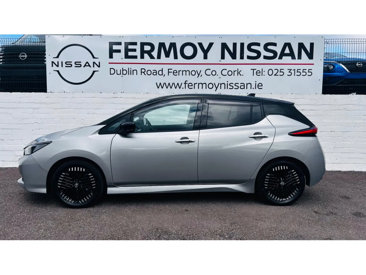 Nissan Leaf ONLY 15,000 KLMS EV SVE 40KW - Image 2