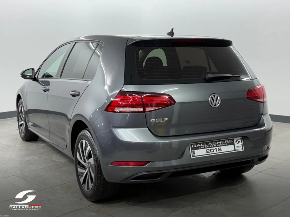 Volkswagen Golf 1.6 TDI S BLUEMOTION LOW MILES - Image 6