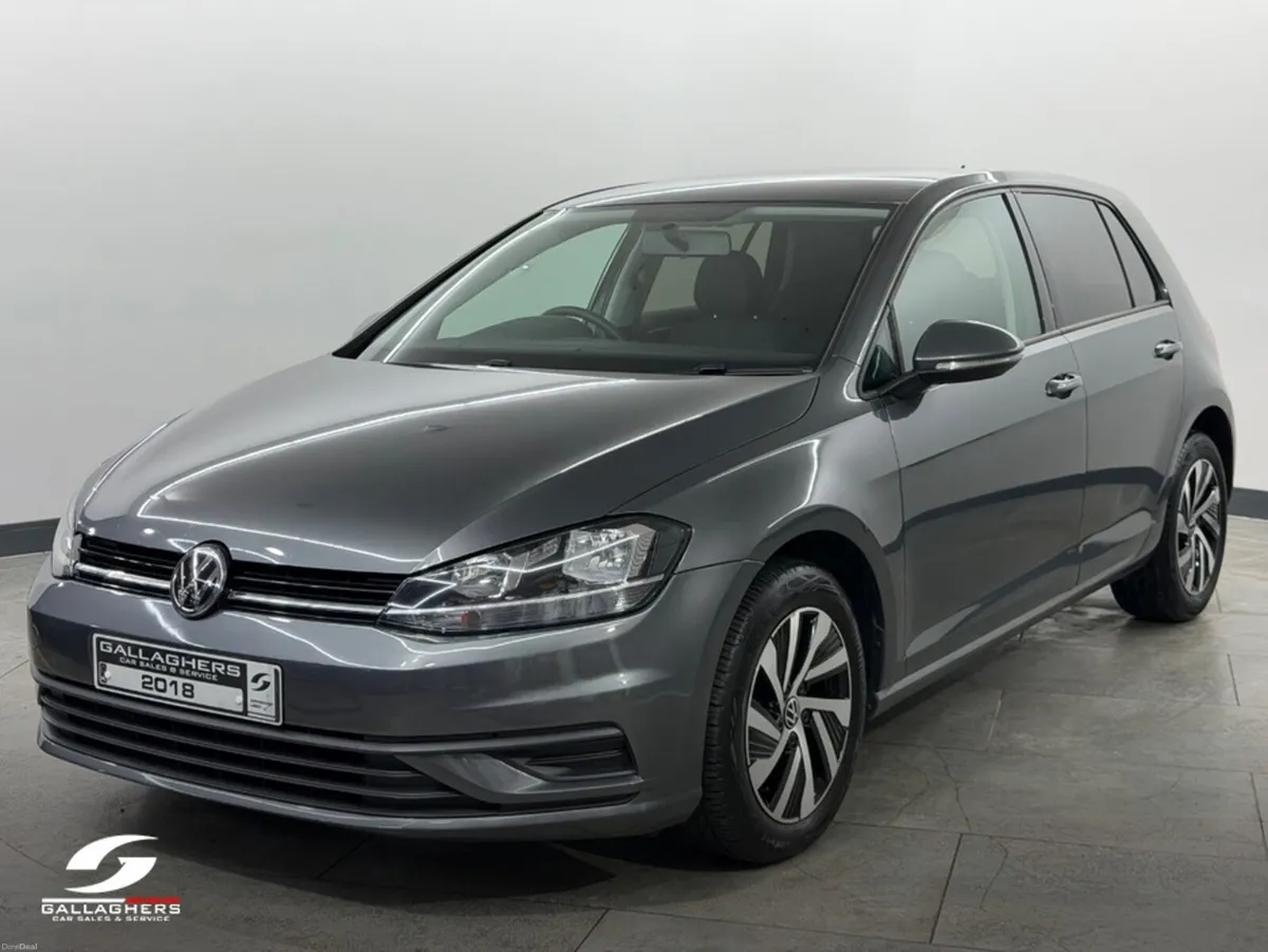 Volkswagen Golf 1.6 TDI S BLUEMOTION LOW MILES - Image 2