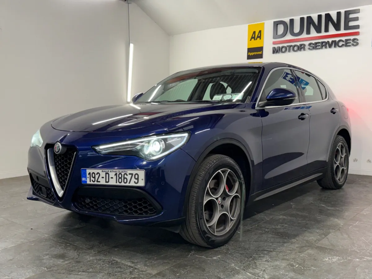 Alfa Romeo Stelvio **SPECIALE 5 MODEL **2 KEYS **2 - Image 2