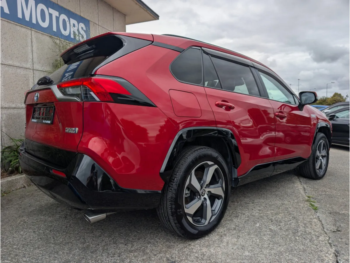 Toyota RAV4 G 4WD PETROL PLUG IN HYBRID AUTOMATIC - Image 6