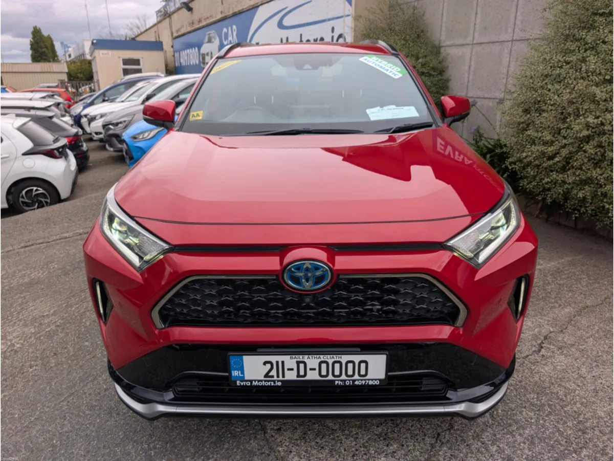 Toyota RAV4 G 4WD PETROL PLUG IN HYBRID AUTOMATIC - Image 2