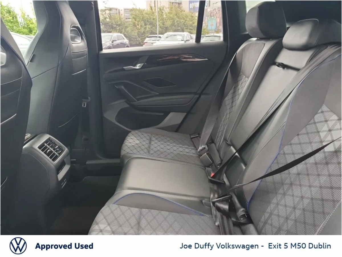 Volkswagen Tiguan R-LINE 2.0 TDI 150HP DSG AUTO - Image 6