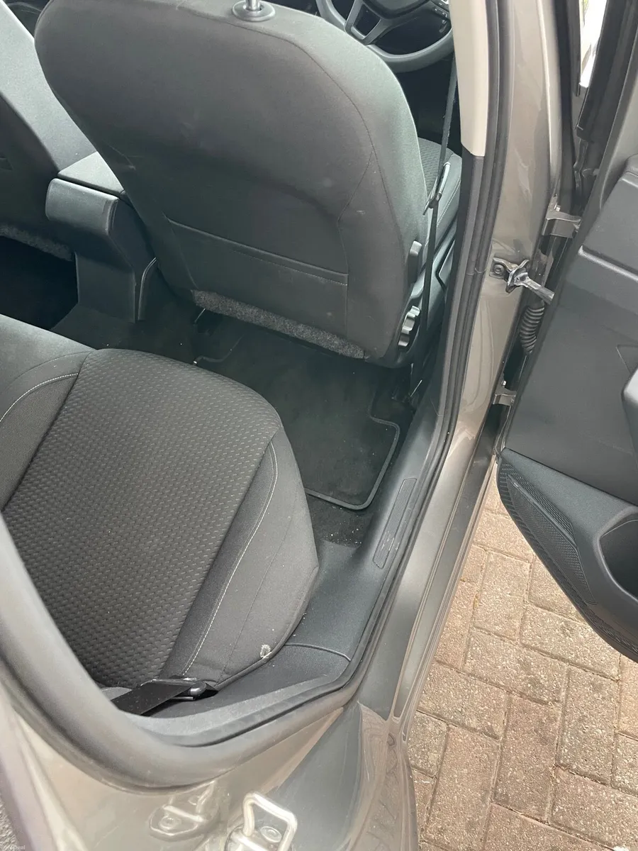 Volkswagen Polo 2018 1.0 TSI Comfort Automatic - Image 4