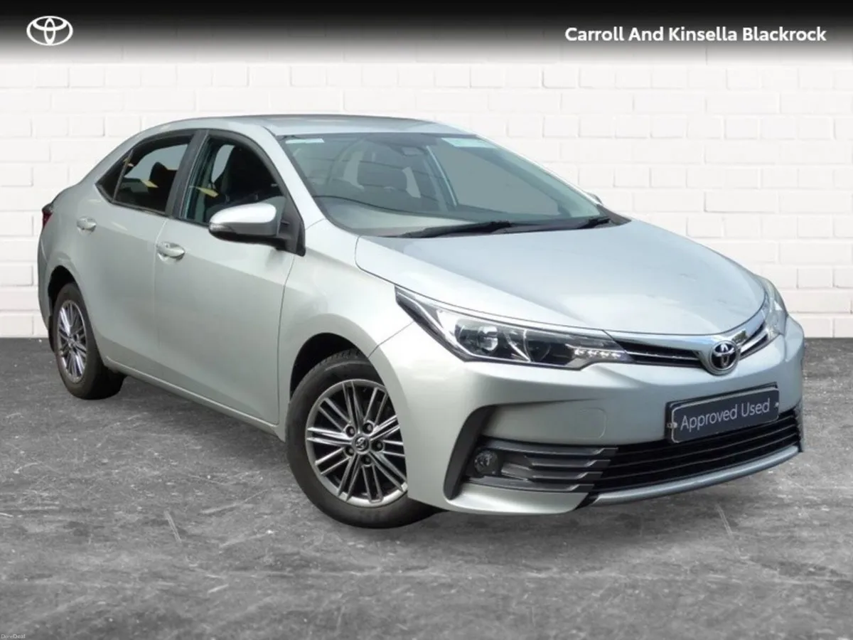 Toyota Corolla Luna Sport Saloon Manual - Image 1