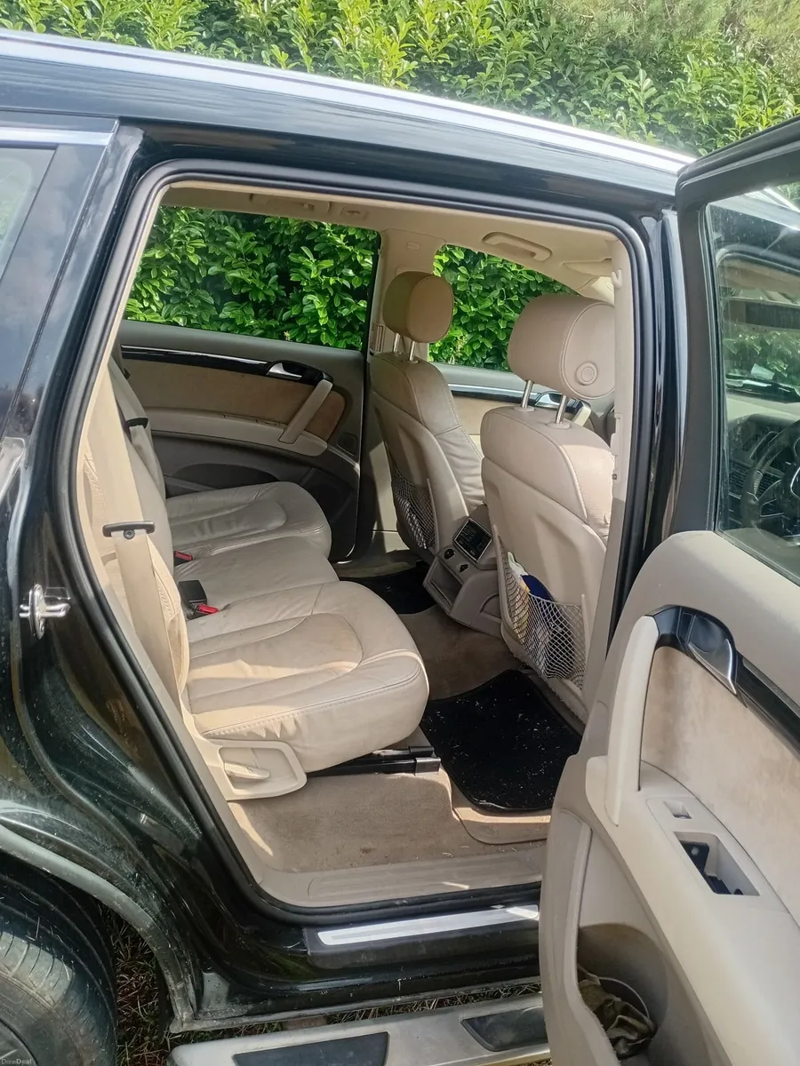 Audi Q7 2013 - Image 2